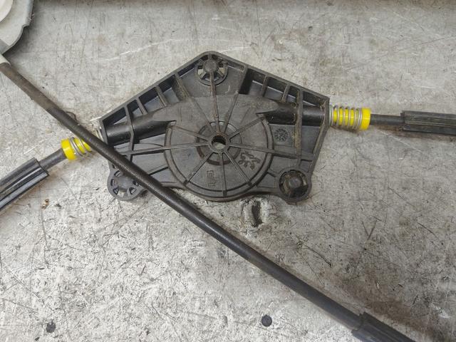 Стеклоподъемник электрический передний правый OVLHFE Citroen C8 купить с доставкой. Огромный выбор запчастей и марок авто. У нас есть практически все.