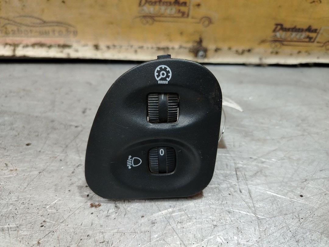 Кнопка корректора фар SQB0UR Fiat Palio - Фото 1