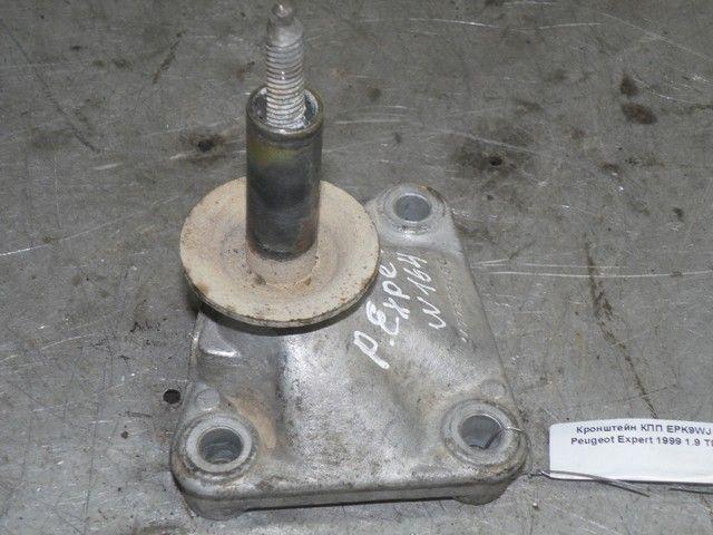 Кронштейн КПП EPK9WJ Peugeot Expert - Фото 1