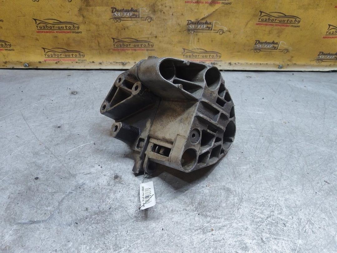 Кронштейн двигателя 2RN1C8 Renault Scenic купить с доставкой