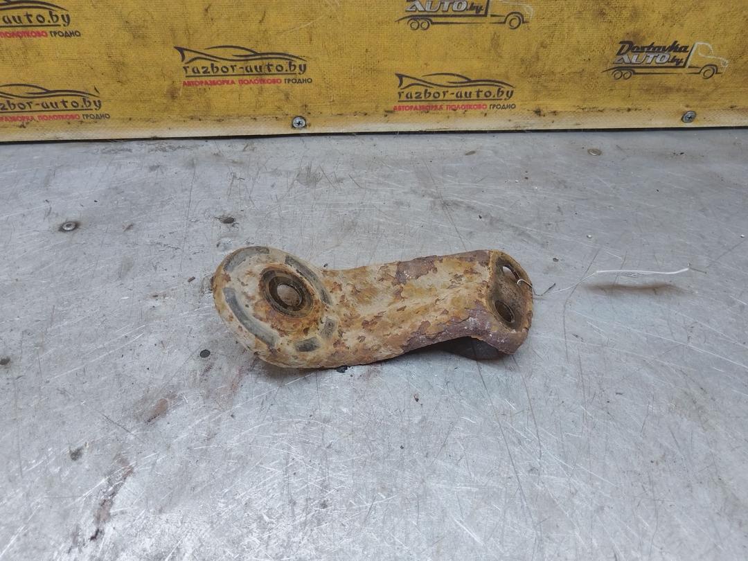 Кронштейн крепления балки подвески Q6BGS0 Toyota Avensis купить с доставкой