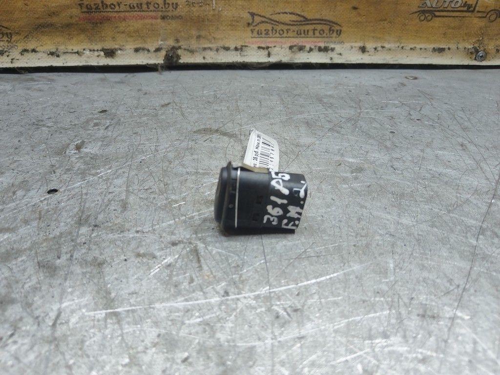 Кнопка стеклоподъемника переднего правого 577FBS Ford Mondeo - Фото 2