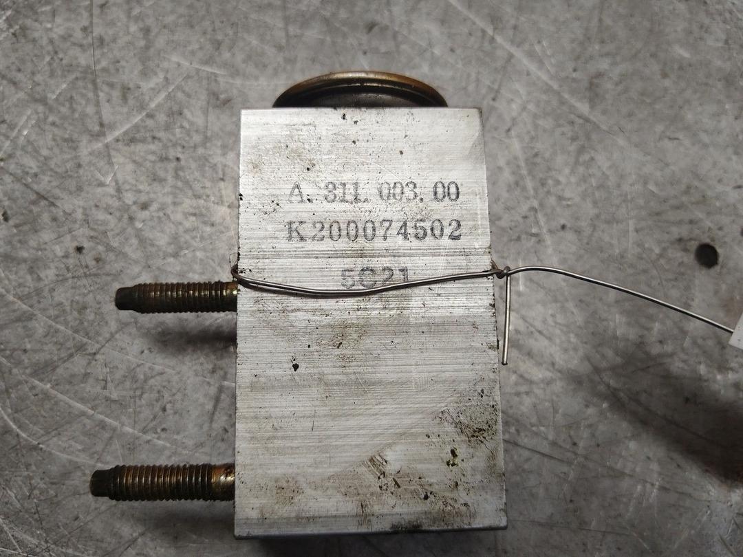 Клапан ТРВ (расширительный) кондиционера UMAP6T Fiat Stilo купить в магазине запчастей бу