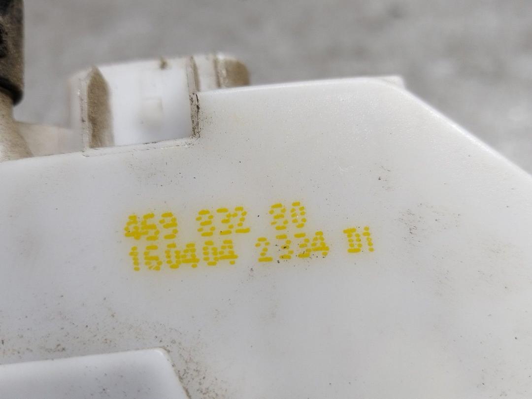 Замок двери передней правой NYCTOR Citroen C3 купить на авторазборке