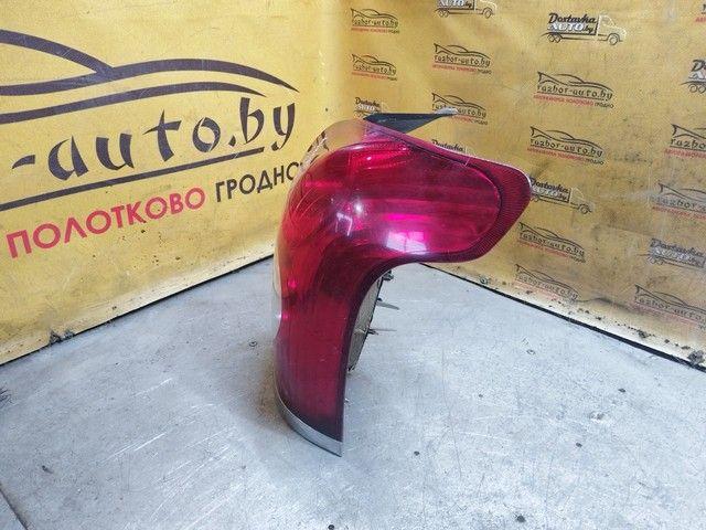 Фонарь задний правый GNPQYV Toyota Avensis купить в магазине запчастей бу