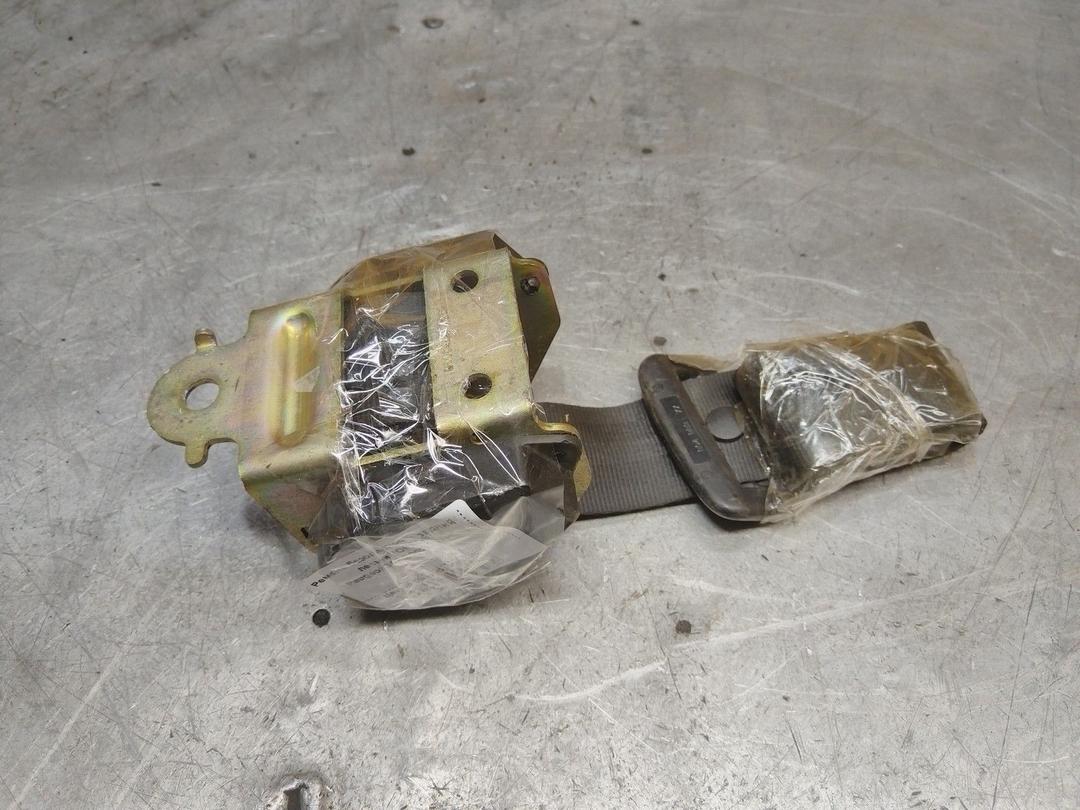 Ремень безопасности задний левый 7OF7C9 Peugeot 307 - Фото 1