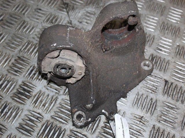 Кронштейн полуоси GOFBUN Citroen Xsara