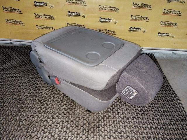 Сиденье заднее ZZF0H0 Mazda Premacy купить в магазине запчастей бу