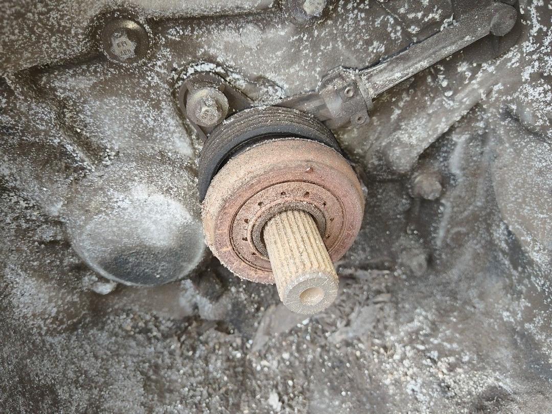 КПП механическая (МКПП) 5-ступенчатая KW4V5H Renault Scenic купить