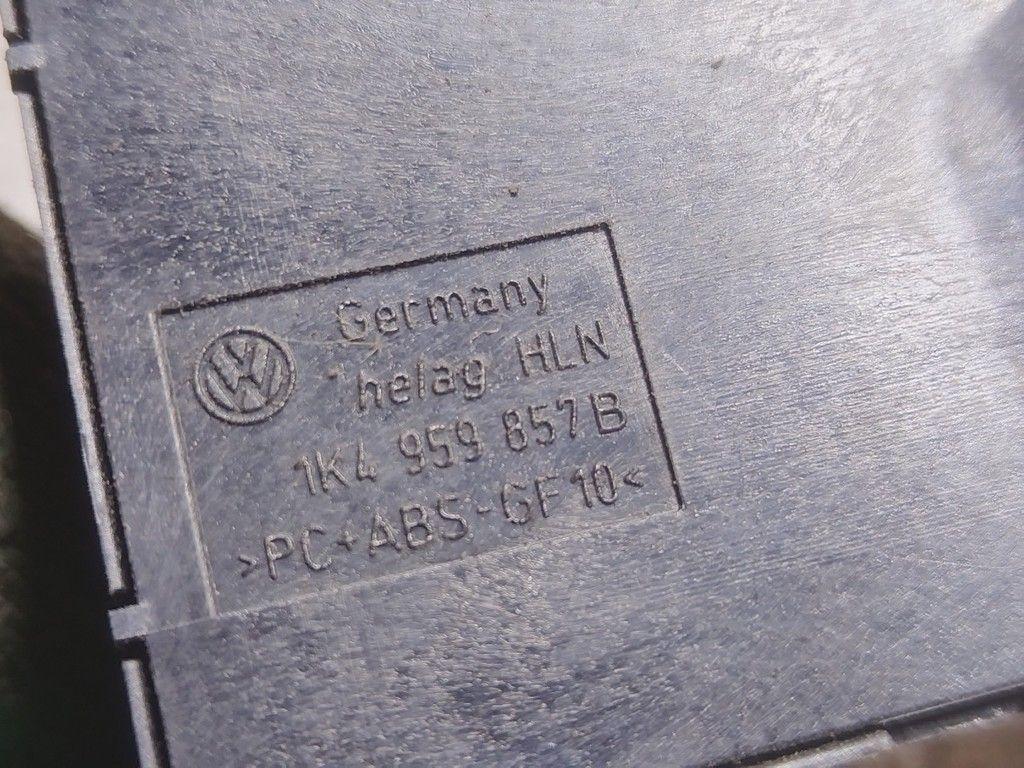 Блок управления стеклоподъемниками D5QPOV Volkswagen Jetta - Фото 4