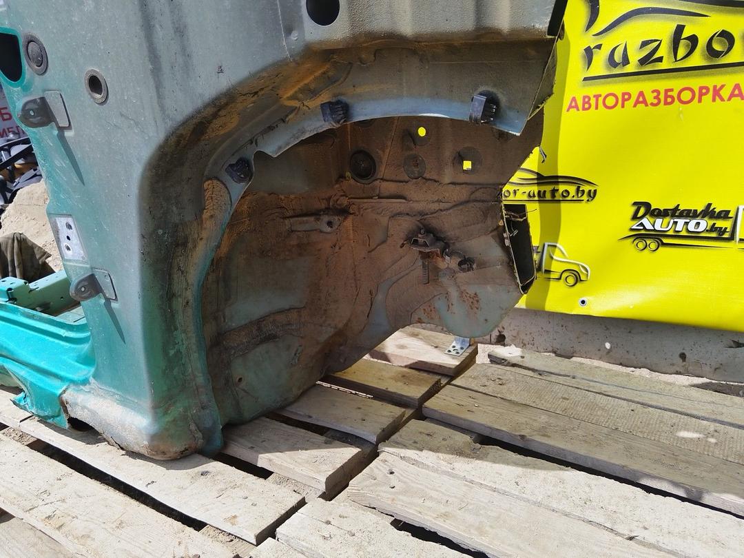 Стойка кузовная передняя правая L9UWDI Citroen Xsara Picasso купить на авторазборке