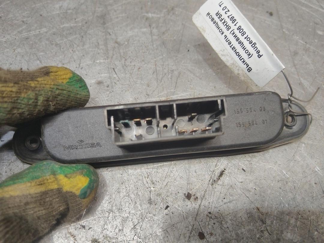 Выключатель концевой (концевик) 8HXF5R Peugeot 806 - Фото 3