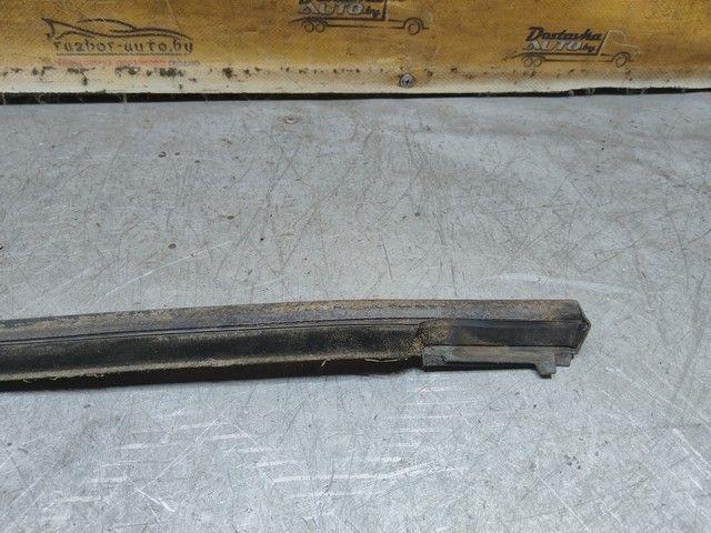 Молдинг стекла двери задней правой наружный LI2SXR Ford C-Max купить в магазине запчастей бу