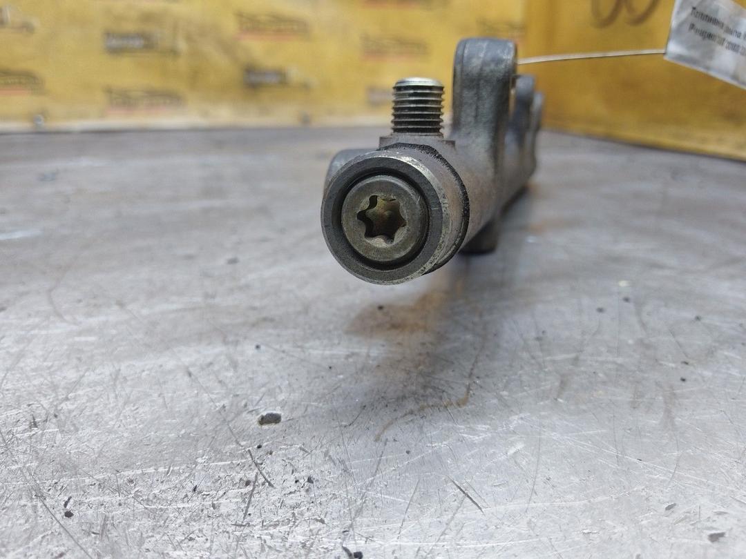 Топливная рампа 6YGGRX Peugeot 307 - Фото 5