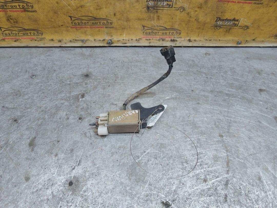 Активатор замка крышки топливного бака HU476C Kia Carnival - Фото 1