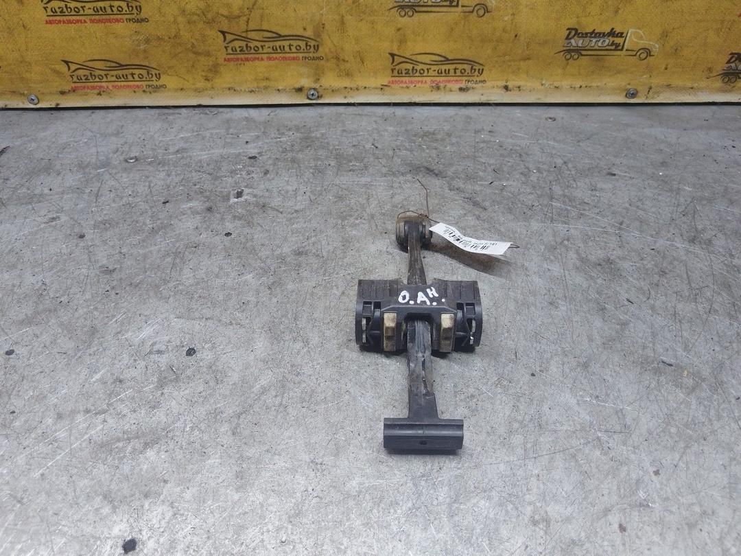 Ограничитель открывания двери 8D7RDA Opel Astra купить на авторазборке