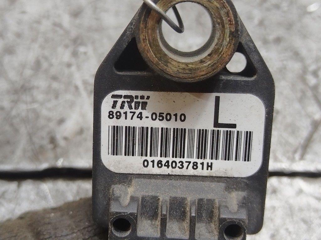 Датчик удара 1VK147 Toyota Avensis - Фото 4