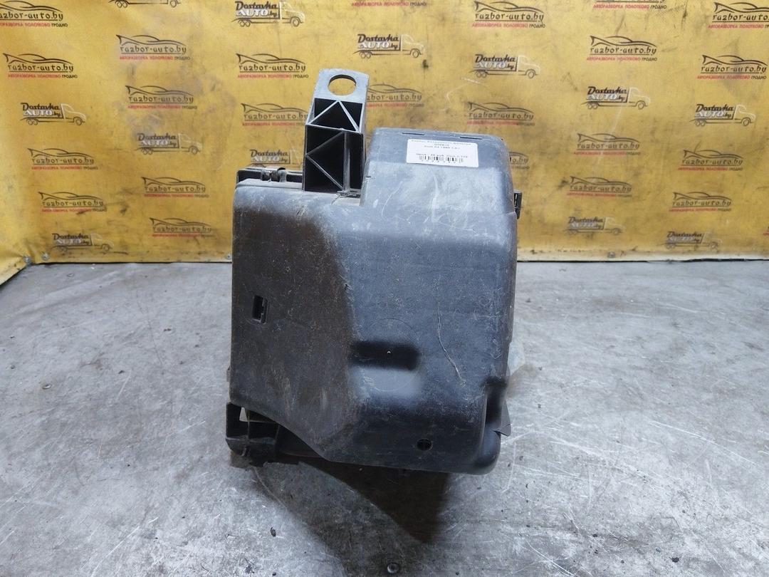 Корпус воздушного фильтра Q05EJ8 Audi A4 - Фото 2