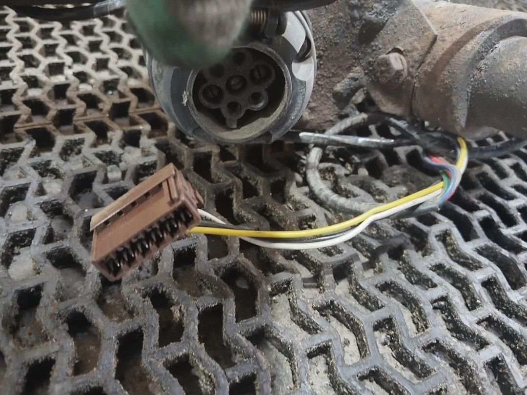 Прицепное устройство (фаркоп) TXHHSD Peugeot 605 - Фото 3