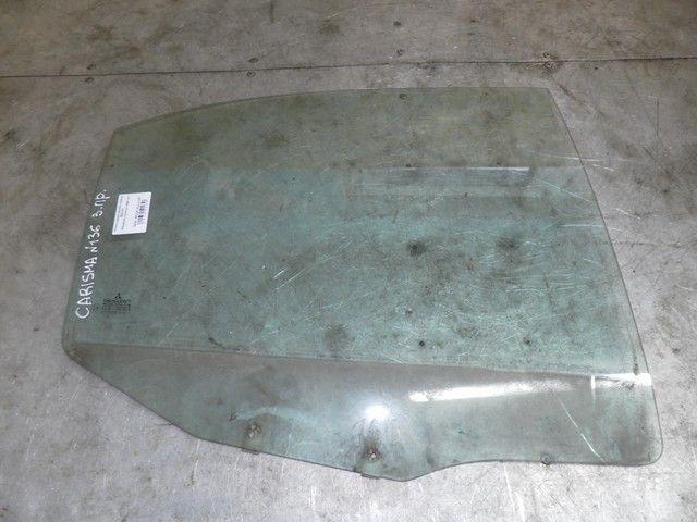 Стекло двери задней правой REALR1 Mitsubishi Carisma