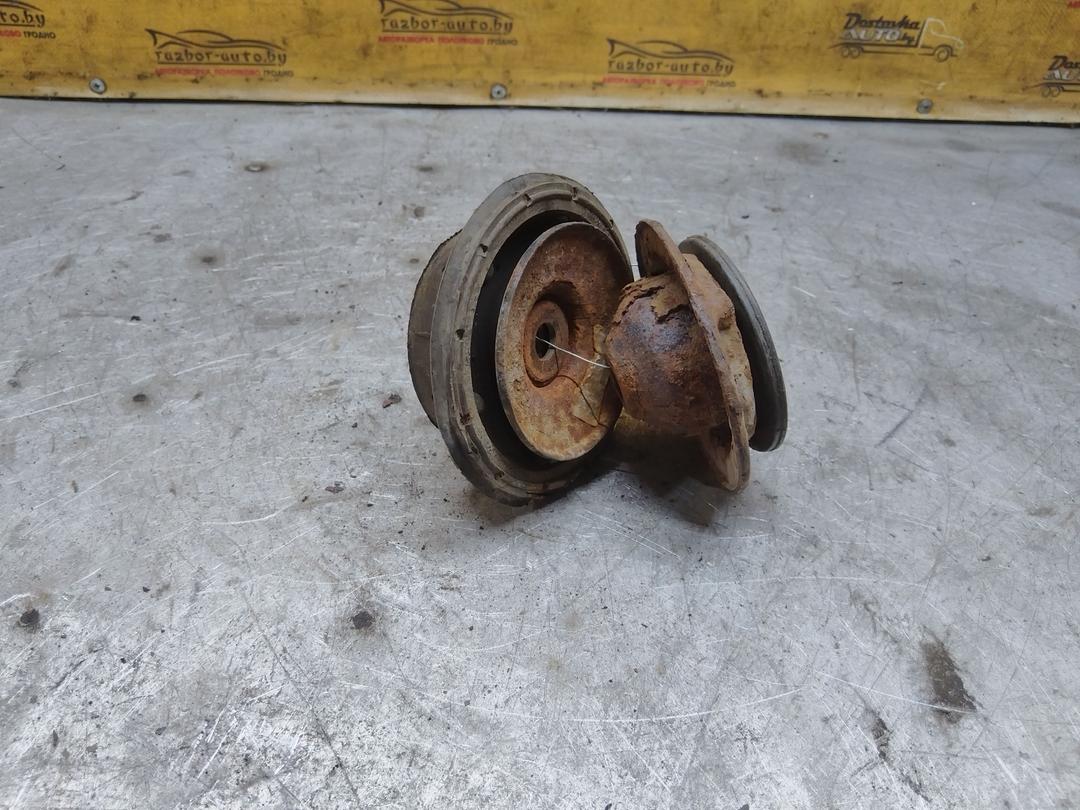 Опора амортизатора верхняя (чашка) 6WJ1P9 Volkswagen Passat купить с доставкой
