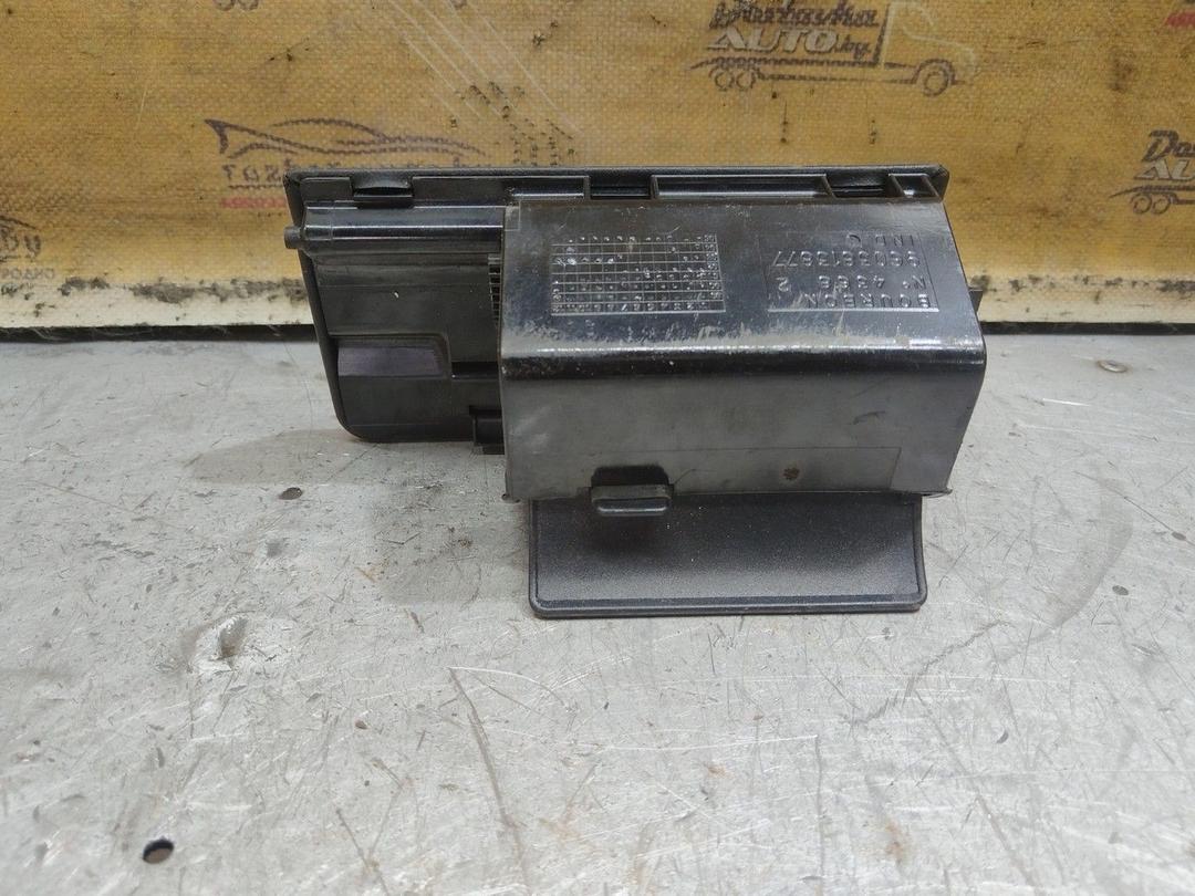 Пепельница 8OTQV0 Peugeot 605 - Фото 3