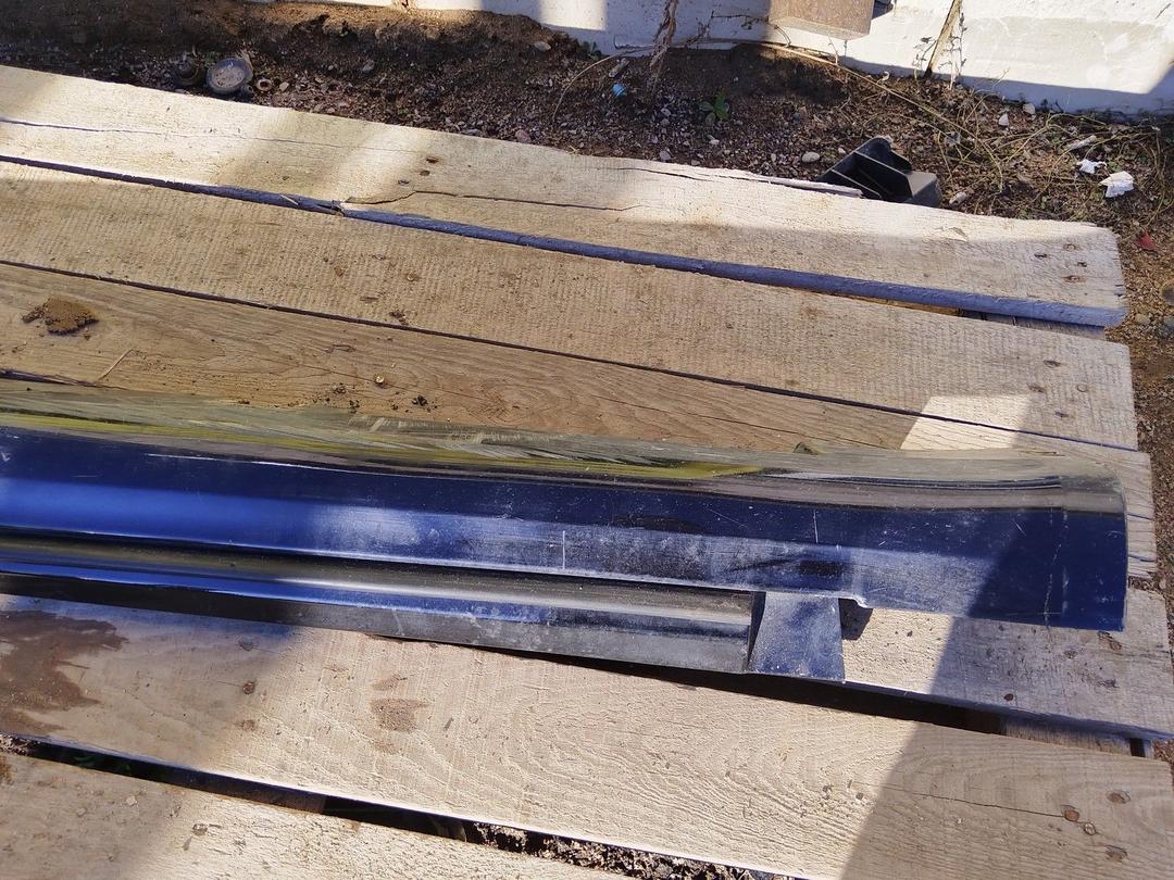 Накладка на порог ZX5V4F Ford Fusion купить на авторазборке