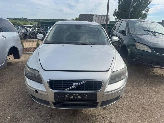 Полка багажника HJ50UB Volvo S40