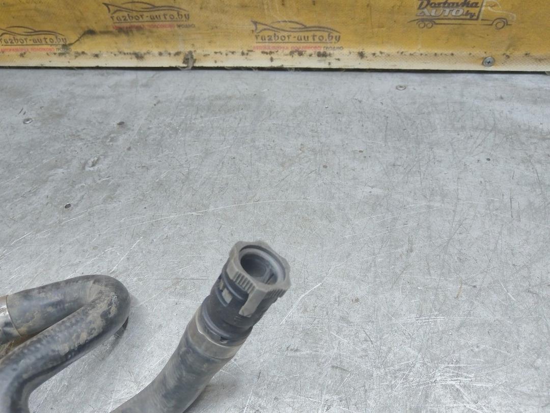 Патрубок отопителя (печки) 01LI5A Ford C-Max купить