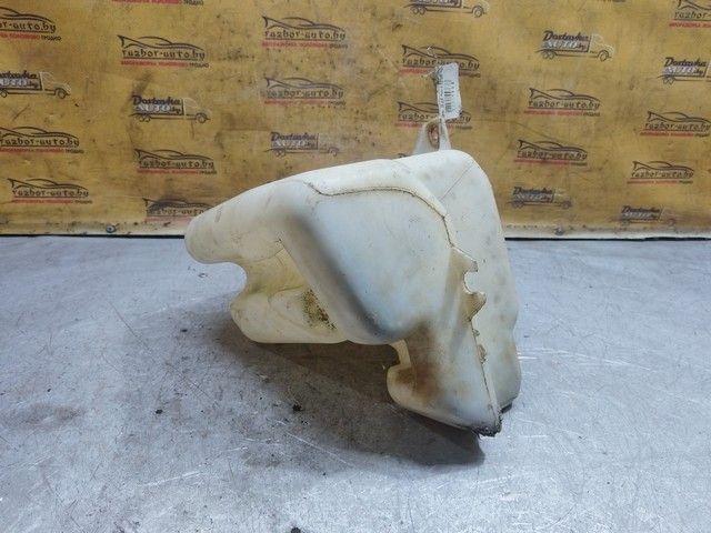 Бачок омывателя ZJIK3X Rover 600 купить на авторазборке