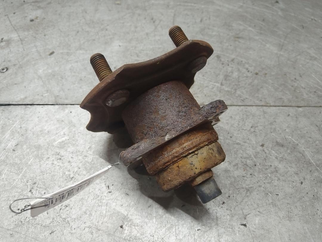 Ступица задняя левая G0QY6N Toyota Yaris купить в магазине запчастей бу