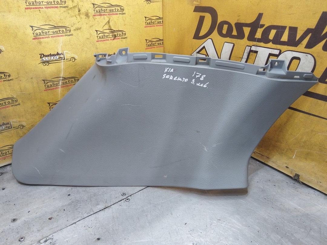 Обшивка стойки задней левой WP689L Kia Sorento