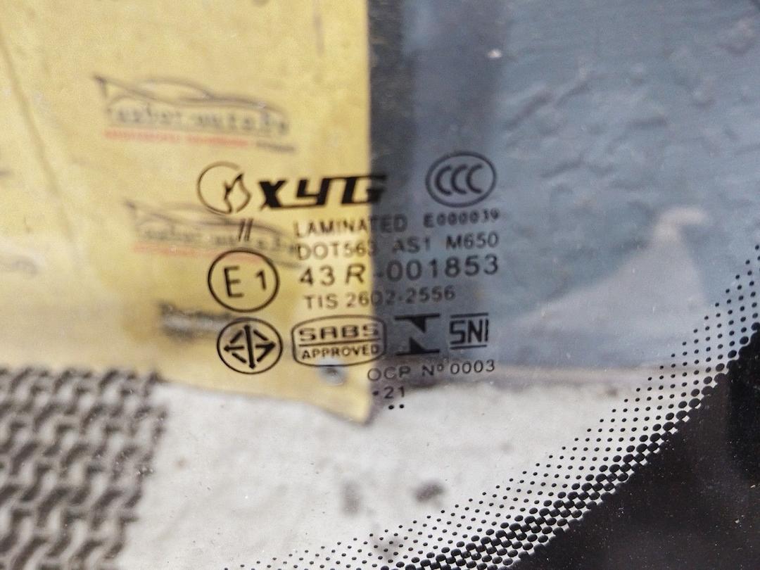 Стекло лобовое UVGSOA Opel Zafira купить