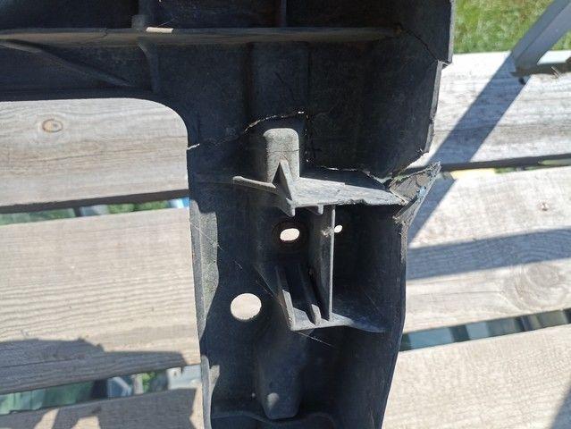 Передняя панель крепления облицовки (телевизор) X2AV90 Volkswagen Golf undefined