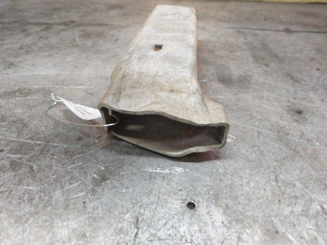 Кронштейн усилителя бампера заднего (домик) V9109Z Audi A6 - Фото 9