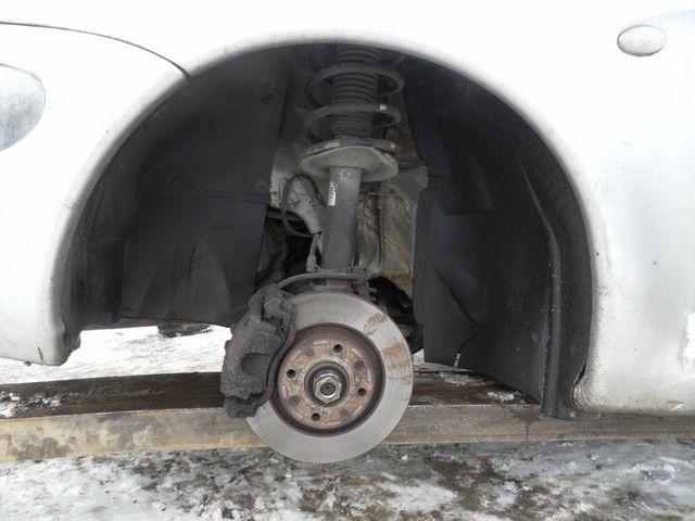 Суппорт передний левый ZUZNY7 Citroen Xsara Picasso