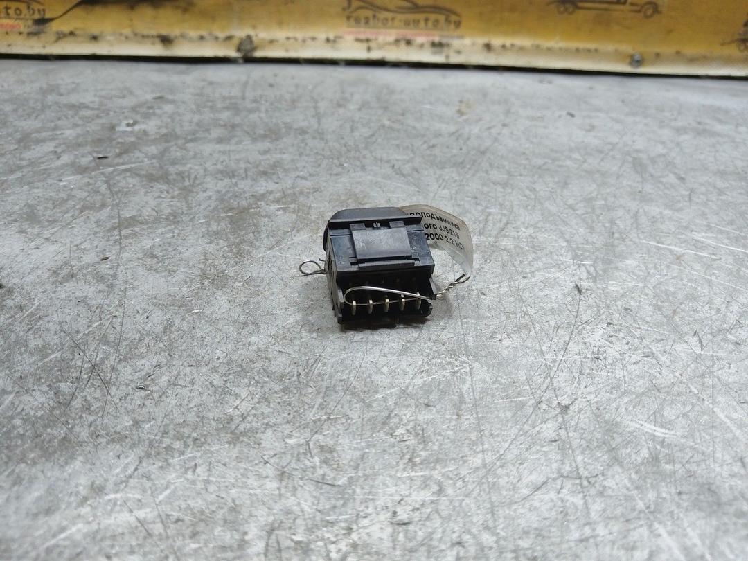 Кнопка стеклоподъемника заднего левого JJS219 Peugeot 607 купить в магазине запчастей бу