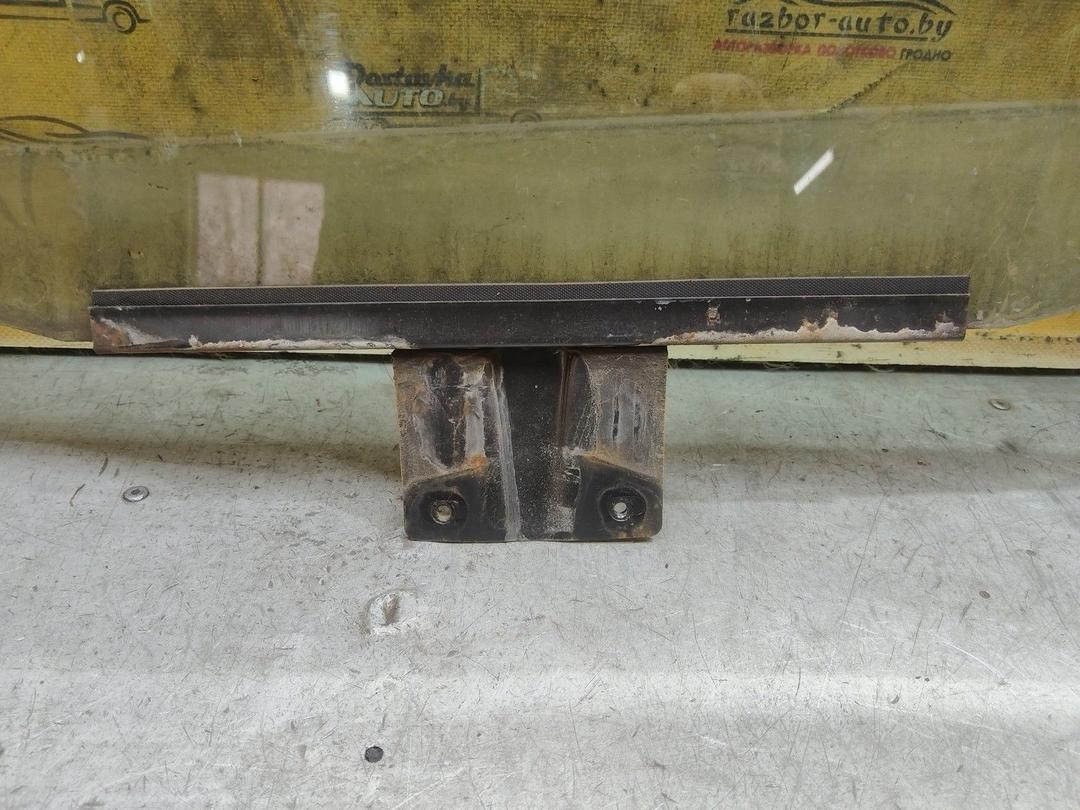 Стекло двери задней правой TM0ZJN Renault Espace купить в магазине запчастей бу