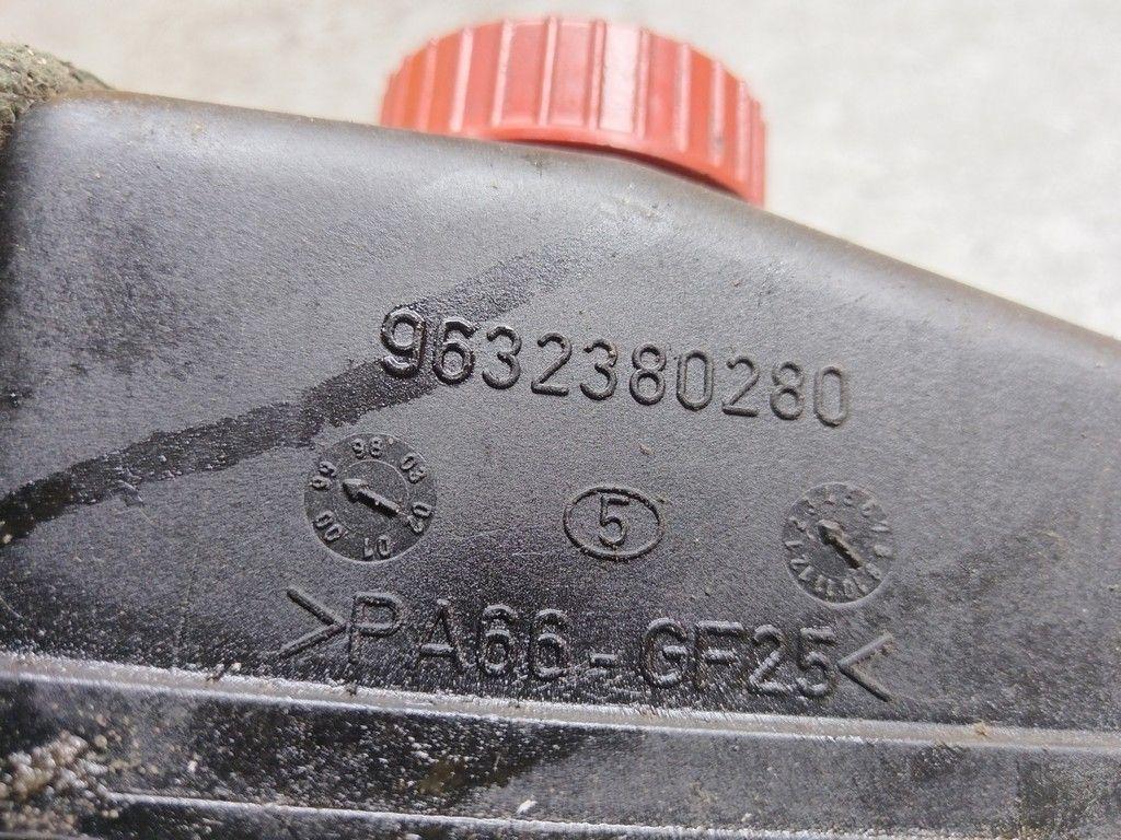 Бачок гидроусилителя B9PT55 Peugeot 406 - Фото 5