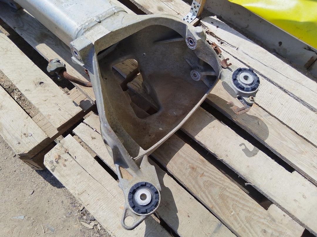 Балка подвески задняя NHIHK8 Peugeot 407 купить с доставкой