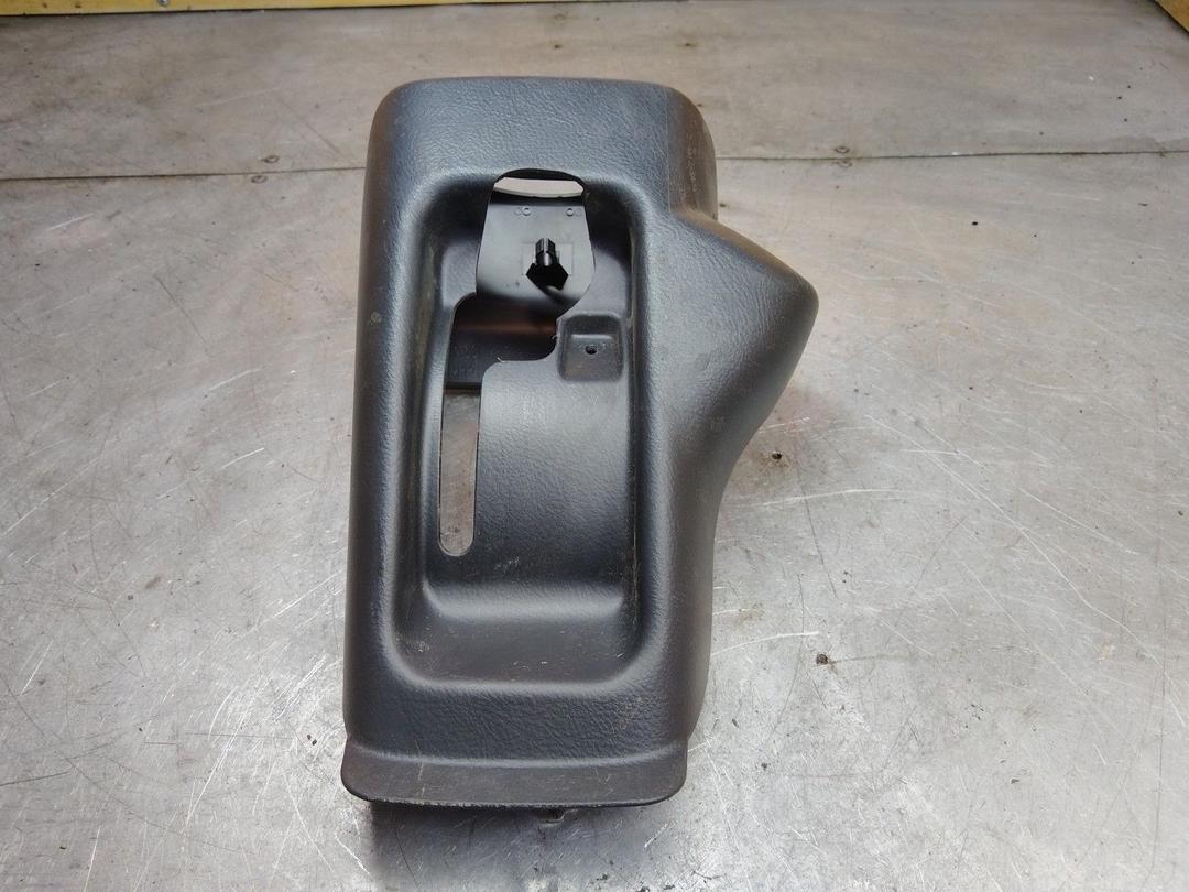 Кожух рулевой колонки LLY5R3 Toyota Corolla - Фото 4