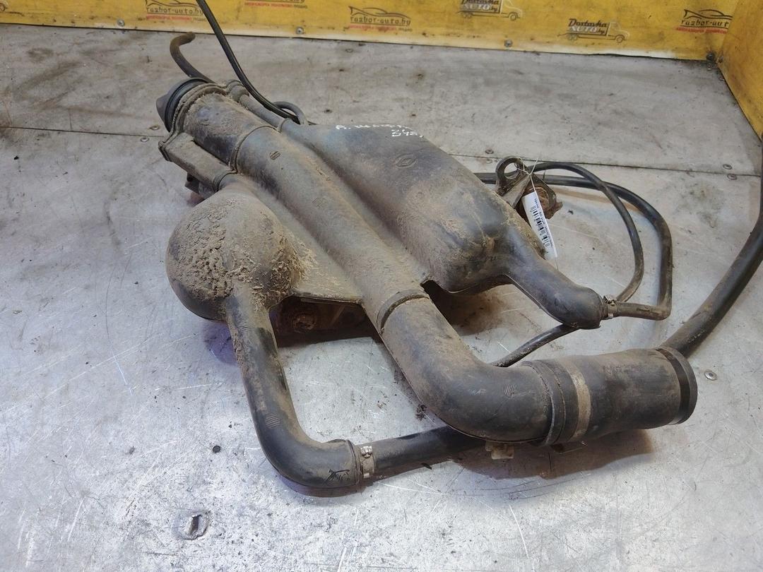 Горловина топливного бака 6AIT09 Renault Safrane купить на авторазборке