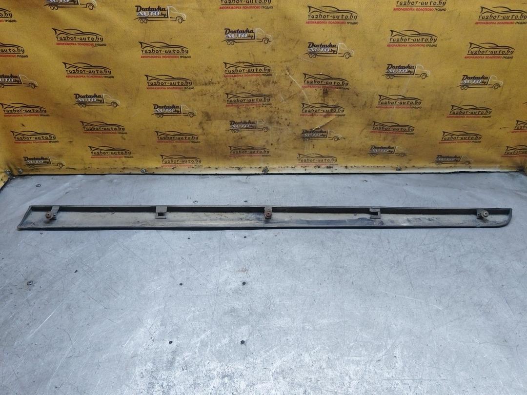 Молдинг двери передней левой N68FJ1 Volvo V70 купить с доставкой