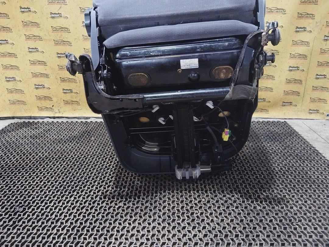 Салон (комплект сидений) G5UH6Q Seat Toledo undefined