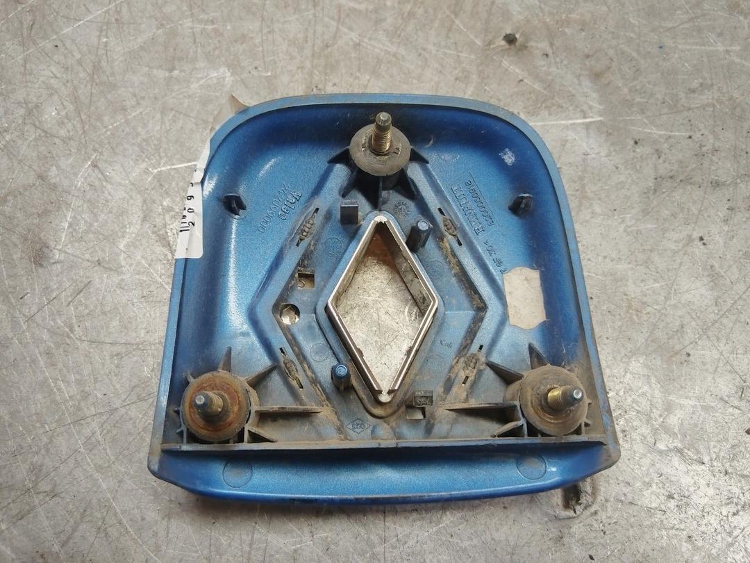 Эмблема A0AP33 Renault Clio купить