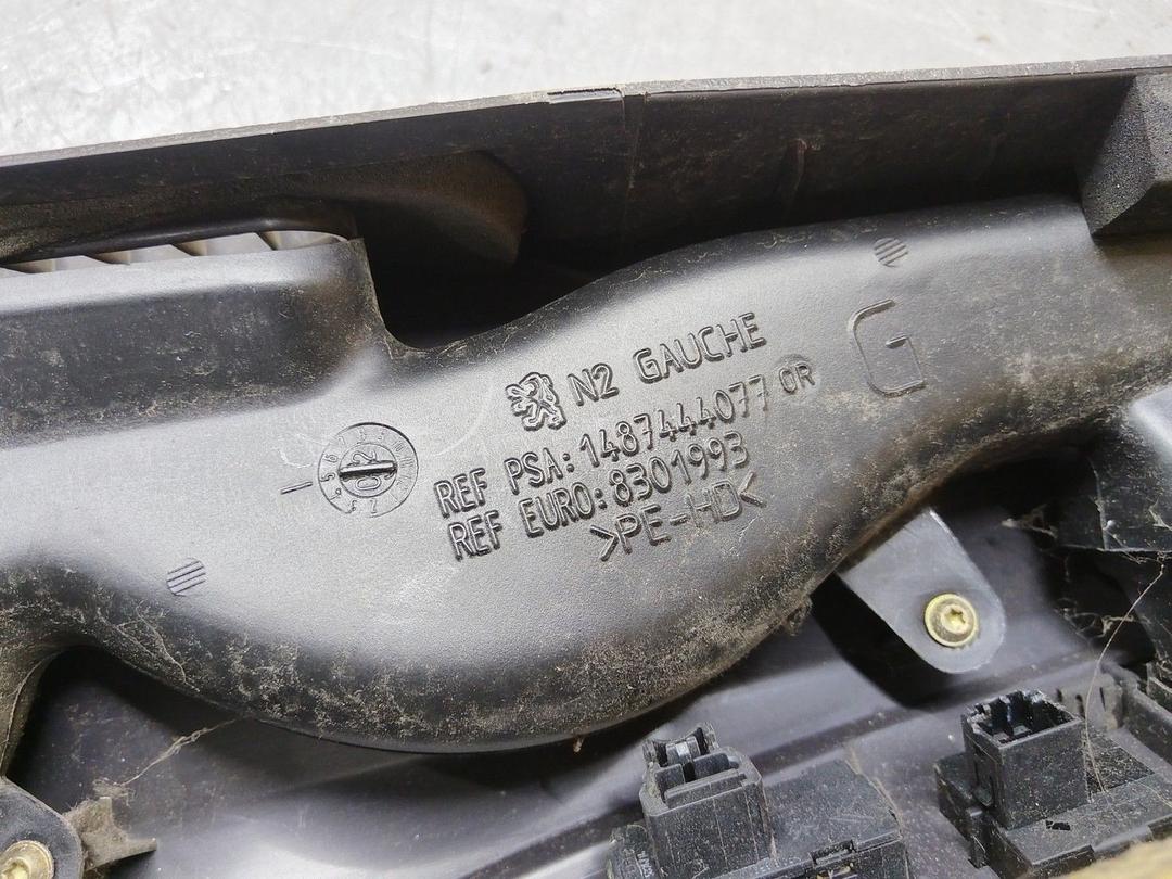 Обшивка стойки FSI1EU Citroen C8 купить на авторазборке