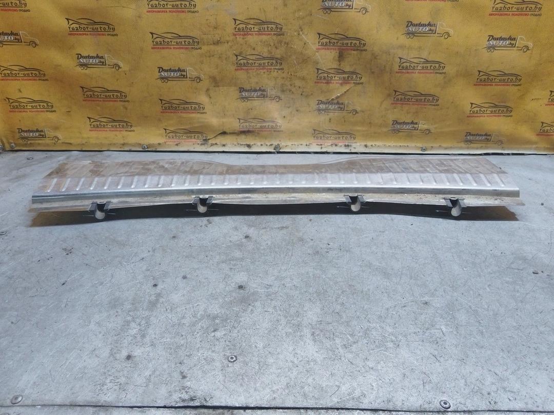 Накладка замка багажника J7FRXM Opel Astra купить с доставкой