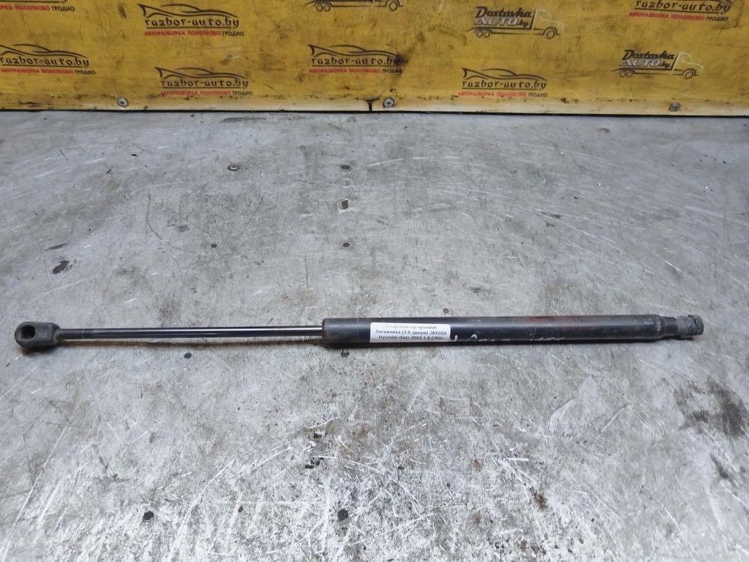 Амортизатор крышки багажника (3-5 двери) J9X8S8 Hyundai Getz undefined