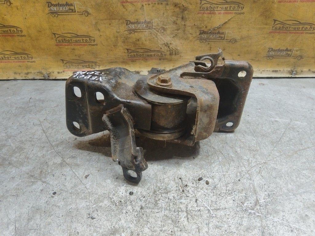 Подушка крепления КПП R3O6BU Mazda Xedos 6 - Фото 4