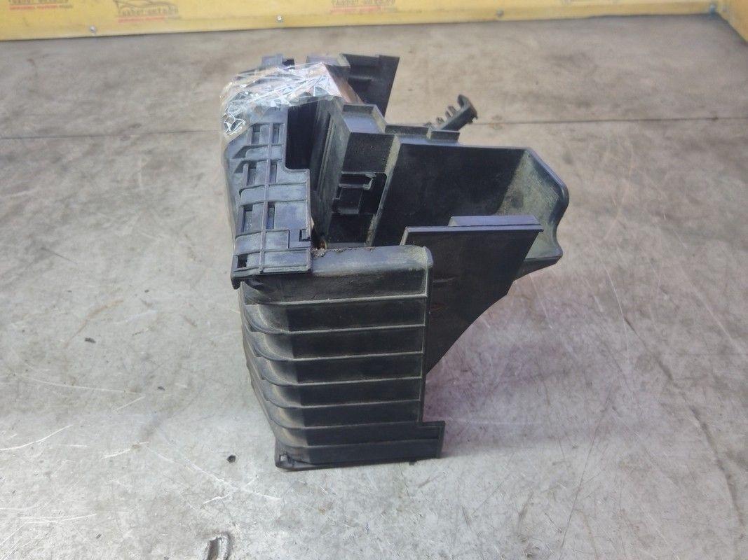 Короб предохранителей JCYON0 Seat Altea - Фото 4